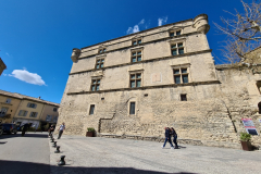 20220409_151408-1280x960